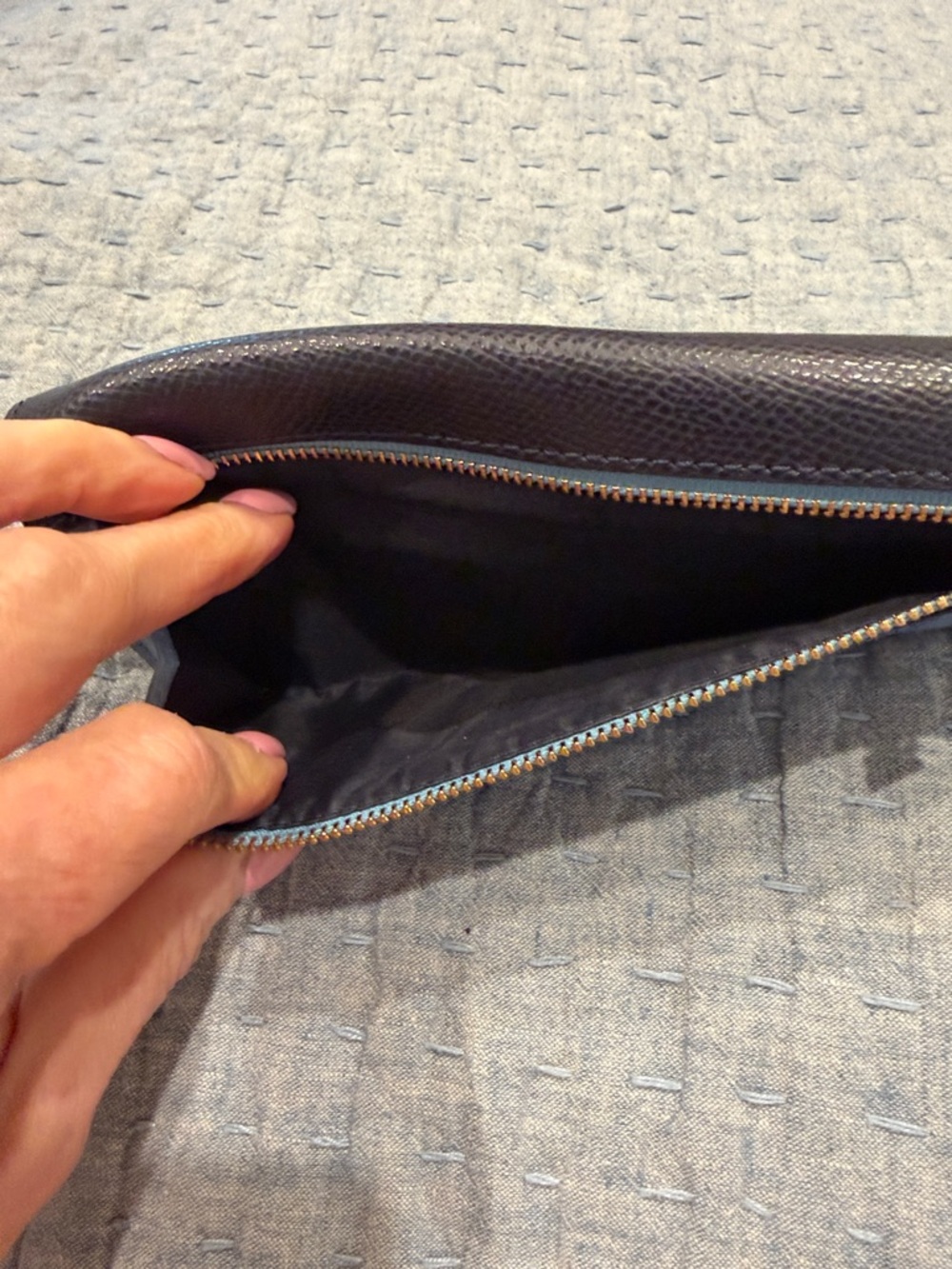 Coach Two-Tone Navy and Light Blue Leather Continental Wallet - Picture 8 of 9